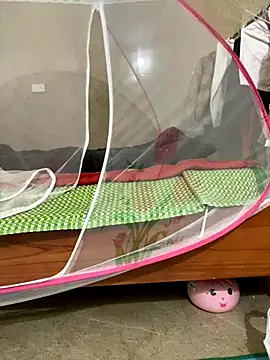 oneyou 400 online show from 12/05/25, 11:30