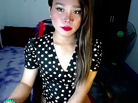 Urassiansweetcummer online show from 11/09/25, 02:10