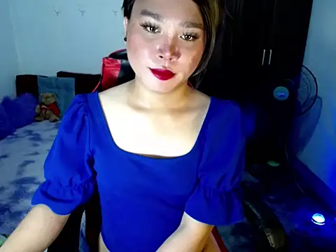 Urassiansweetcummer online show from 04/11/26, 02:38