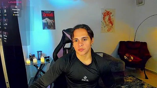 Maximiliano scoott   online show from 12/20/25, 08:27