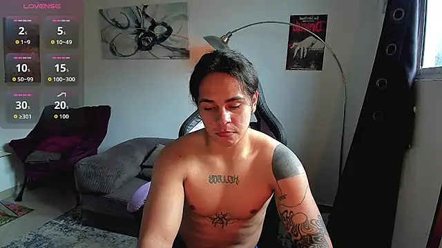 Maximiliano scoott   online show from 04/18/26, 07:07