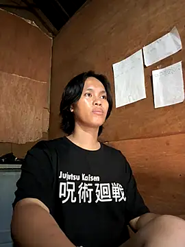 Snapshot of My_sweet_ladyboy chatting on 10/11/25, 04:49 My sweet ladyboy online show from 10/11/25, 04:49