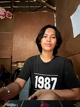 Snapshot of My_sweet_ladyboy chatting on 11/03/25, 06:47 My sweet ladyboy online show from 11/03/25, 06:47