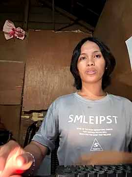 Snapshot of My_sweet_ladyboy chatting on 11/03/25, 07:48 My sweet ladyboy online show from 11/03/25, 07:48