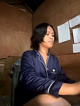 Snapshot of My_sweet_ladyboy chatting on 11/05/25, 04:29 My sweet ladyboy online show from 11/05/25, 04:29