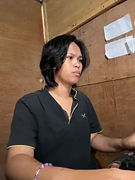 Snapshot of My_sweet_ladyboy chatting on 11/13/25, 07:51 My sweet ladyboy online show from 11/13/25, 07:51