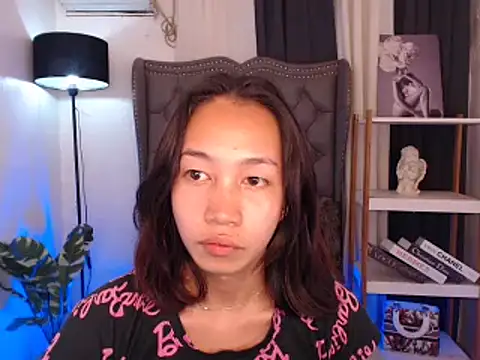 Sweet kittyxx online show from 10/04/25, 06:44