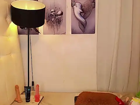 Foxxy Barbie online show from 02/15/26, 04:31