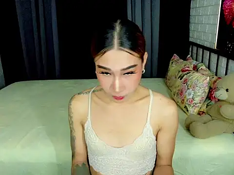 TRANSGODDESSA online show from 09/30/25, 05:34