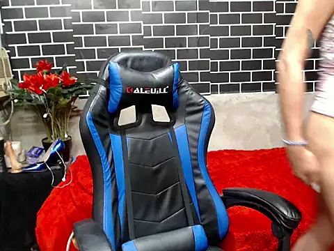 lucyheart777 online show from 11/02/25, 03:36