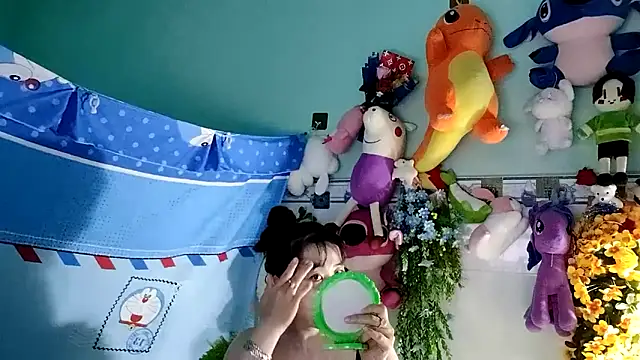 emgaixinhngoan online show from 11/08/25, 01:28