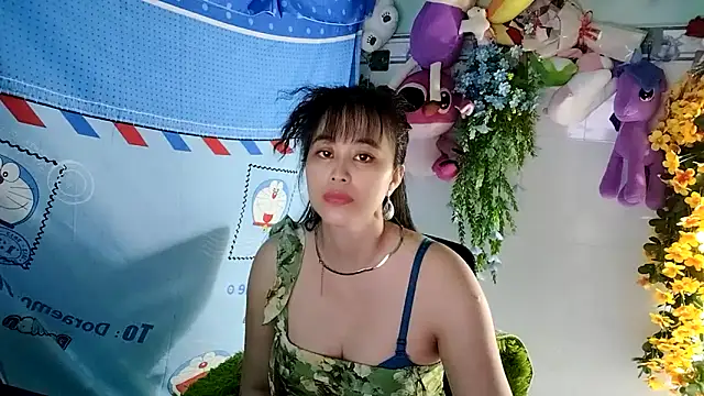 emgaixinhngoan online show from 11/20/25, 03:12