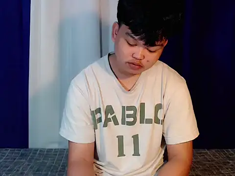 Reynelcock online show from 11/07/25, 01:27