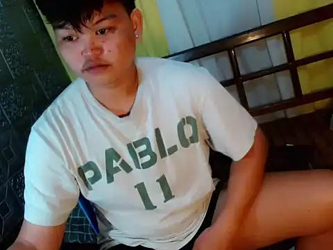 Reynelcock online show from 11/29/25, 08:23