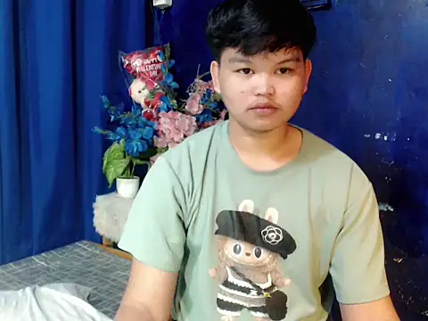 Reynelcock online show from 02/28/26, 04:52