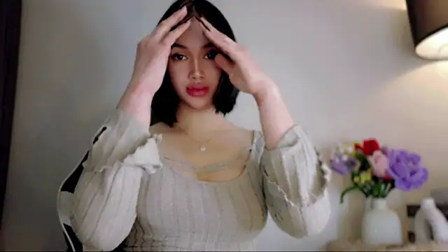 Snapshot of anna_lala7 chatting on 06/04/26, 05:30 anna lala7 online show from 06/04/26, 05:30