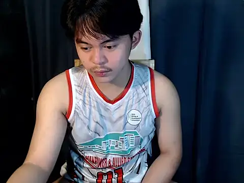 urguy toshi online show from 11/06/25, 04:13