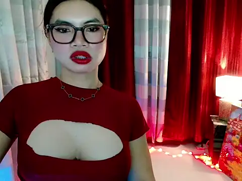 lover girl143 online show from 02/06/26, 04:32