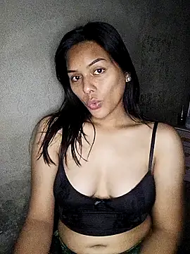 Wena Larson88 online show from 02/15/26, 03:31