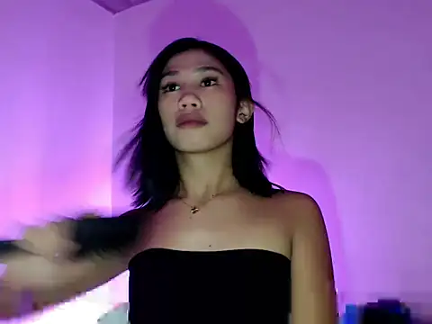 Maxine Sucks online show from 10/15/25, 12:38