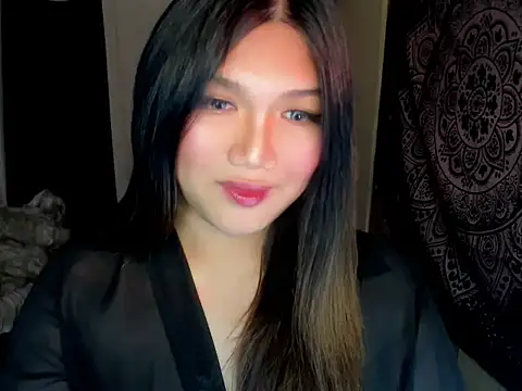 Lou heart online show from 11/19/25, 05:24