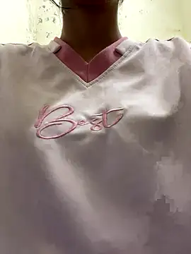 meomeo2k6 online show from 10/18/25, 02:18