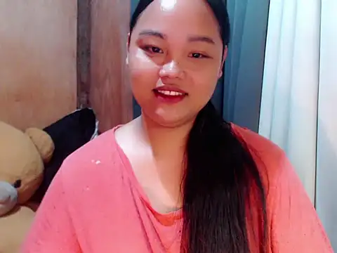  Lylia online show from 12/05/25, 01:14