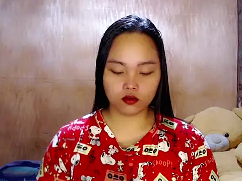  Lylia online show from 04/04/26, 08:06