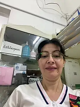 Snapshot of aphrodite_sexy chatting on 08/01/26, 02:33 aphrodite sexy online show from 08/01/26, 02:33