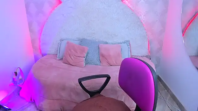 Sarita jane online show from 11/16/25, 03:34