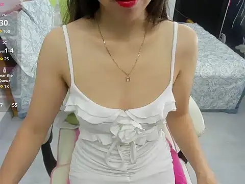 LuckyBabe new01 online show from 09/26/25, 03:05