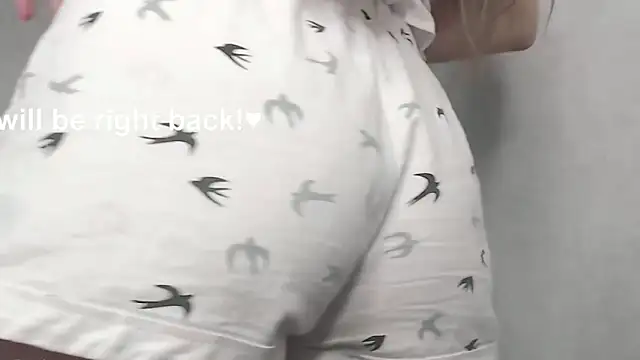 cute elfy  online show from 11/15/25, 02:24