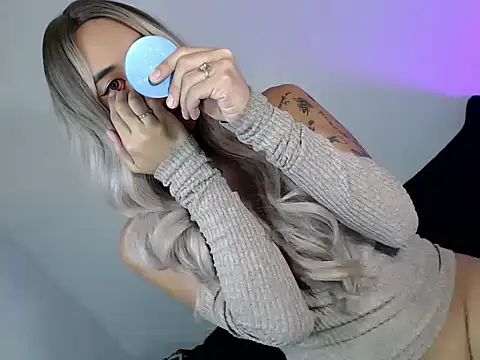 Bethany evans online show from 04/24/26, 02:03