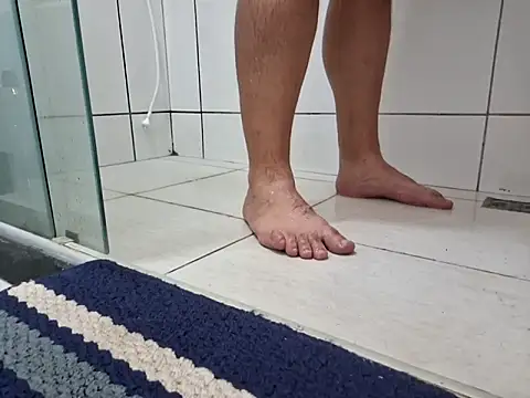 BathToys online show from 09/15/25, 01:22