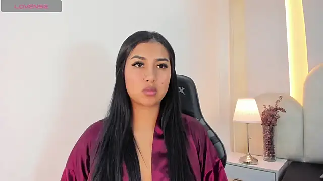 SalomeeBell online show from 12/17/25, 08:48