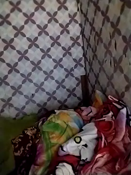 enoria1992 online show from 12/20/25, 04:03