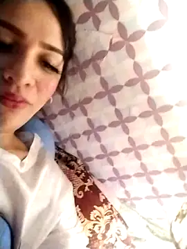 enoria1992 online show from 04/21/26, 02:51