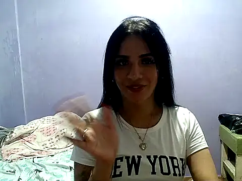 Snapshot of enoria1992 chatting on 06/30/26, 07:04 enoria1992 online show from 06/30/26, 07:04