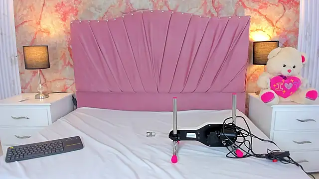 Wonderkloe  online show from 03/20/26, 03:11