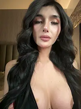 EmeraldGreyson online show from 04/14/26, 07:58