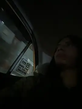 Isabella21  online show from 02/05/26, 11:53