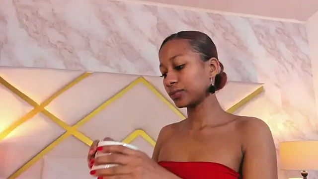 LorenBeiker- online show from 12/18/25, 11:16