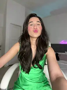 julieta jhonss online show from 07/03/26, 03:24