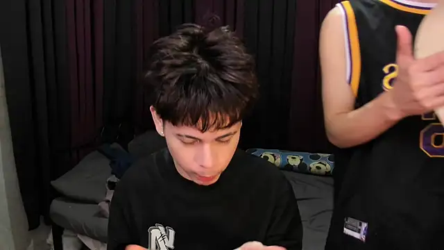 hotfreshdior online show from 02/08/26, 01:36