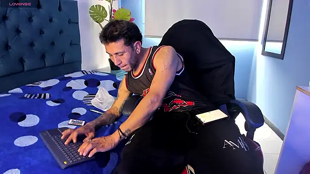 Thonixxx mr online show from 03/02/26, 07:21