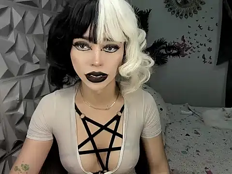 janecomander online show from 03/28/26, 12:16