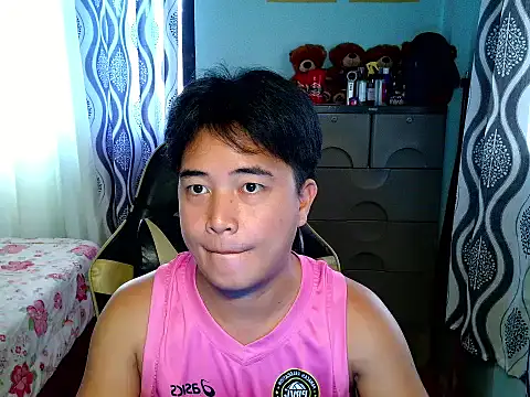 Snapshot of _maxurbate chatting on 04/27/26, 05:16 maxurbate online show from 04/27/26, 05:16