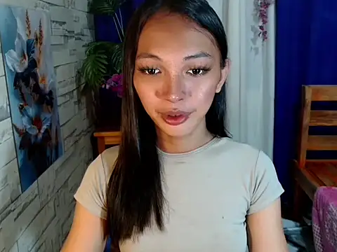 Snapshot of Simi_Ipit chatting on 07/05/26, 12:56 Simi Ipit online show from 07/05/26, 12:56