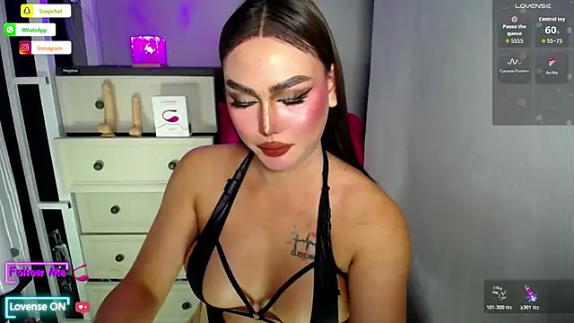 Snapshot of BigDickSelfsucker chatting on 07/05/26, 05:42 BigDickSelfsucker online show from 07/05/26, 05:42