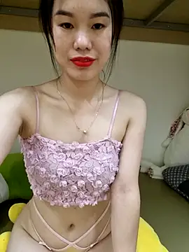 Baby-ladytits2025 online show from 10/09/25, 04:32